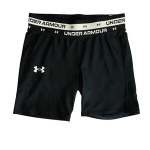 Under Armour Black Athletic Shorts Youth Large - Fits Women’s Small/Medium